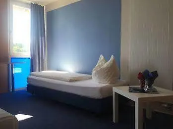 Motel 44 2*